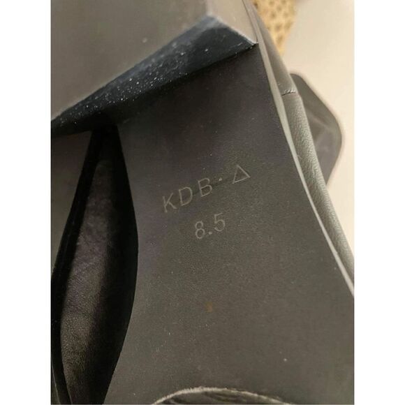 Kelsi Dagger Island Black Leather Booties Size 8.5 - Picture 9 of 9